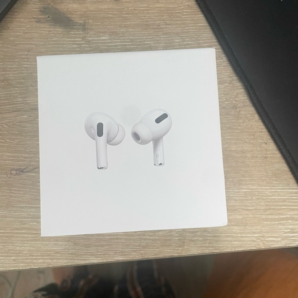 AirPod pros